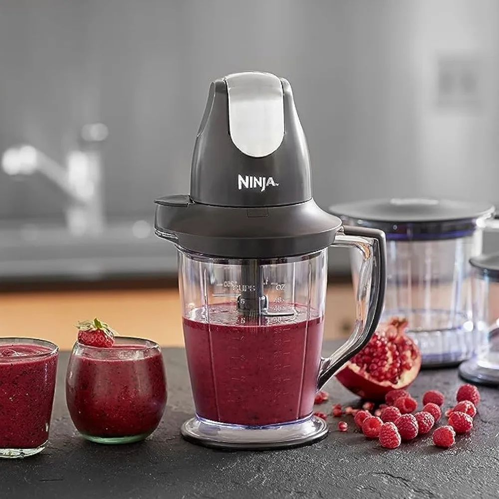 Blender/Food Processor with 450-Watt Base, 48oz Pitcher, 16oz Chopper Bowl, and 40oz Processor Bowl for Shakes