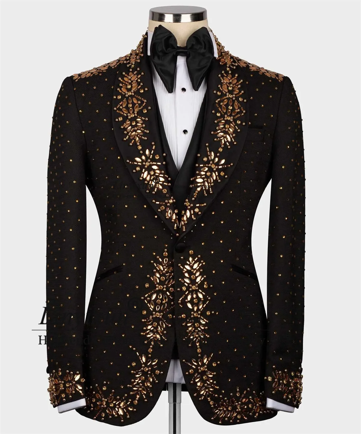 

Sparkly Gem Crystals Tuxedos Men Suits Shawl Lapel Groom Wear Wedding Party Blazers Customized 3 Pieces Sets Costume Homme