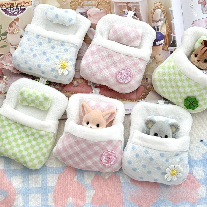 New Cute Plush Anime Animal Doll Bag Pendant Keychain Four-leaf Clover Quilt Mini Sleeping Bag Doll Backpack Pendant