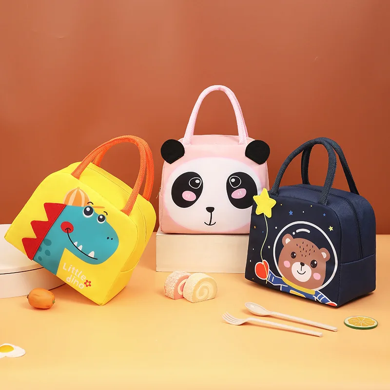 3D Cartoon Insulated Lunch Bag Thermal Food Container Bag for Students Portable Handheld Lunch Box Tote with Easy-Carry Handle