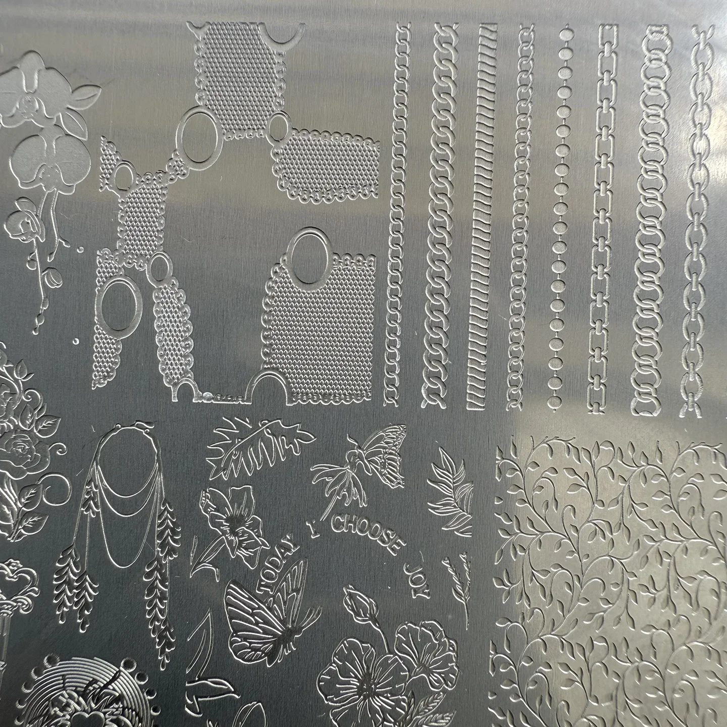 XMQ NAIL ART STAMPING PLATES CHERRY TEMPLATES BOWS TEMPLATES - view 2