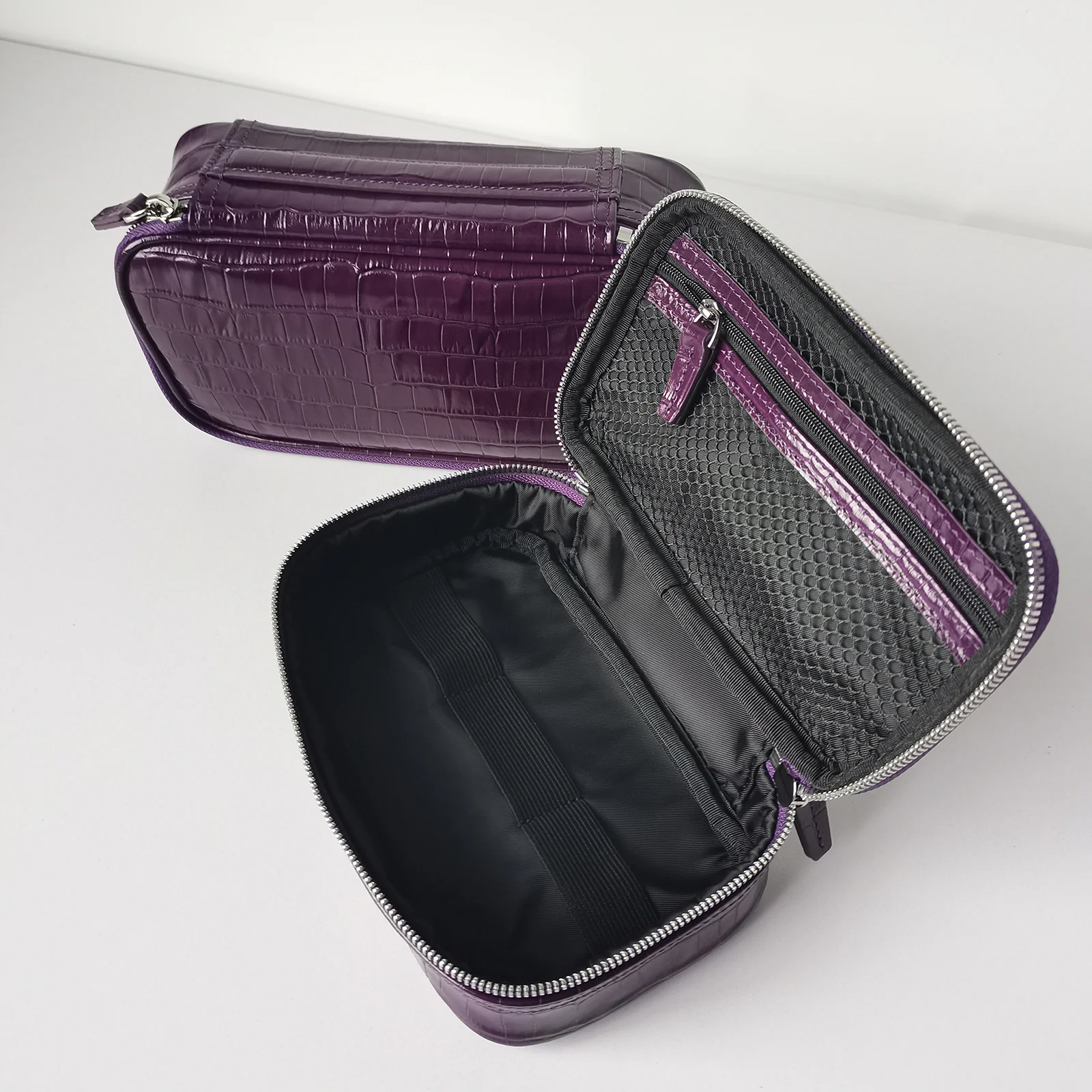 Krokodil-Geprägte Leder Mini-Kosmetiktasche Toilettenartikel-Organizer Tragbare Kosmetiktasche in Verschiedenen Farben und Größen Erhältlich – Detail 9