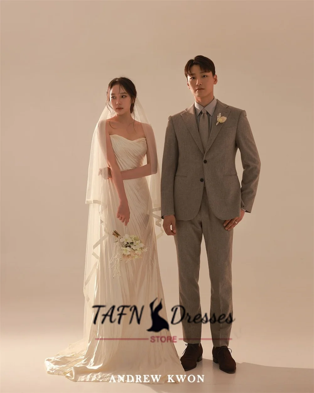 TAFN Korea Simple Elegant Wedding Reception Dresses Photo Shoot A-line Strapless Bridal Gown Sleeveless Evening Dresses