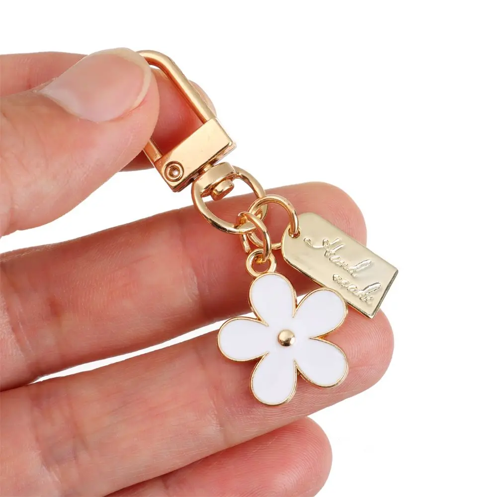 Metal Women Decoration Flower Key Chain Bag Charm Keyring Keychains Pendant for Purse