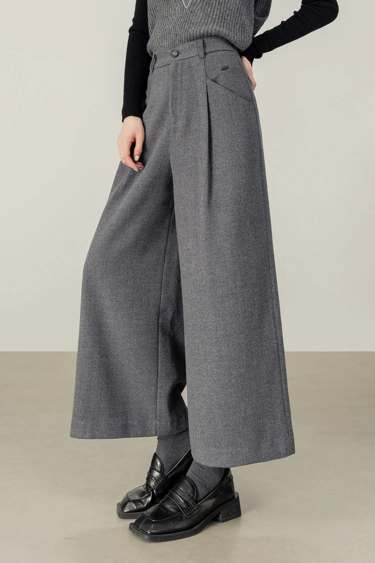 SENTUBILA Women's Ankle-Length Pant 2026 Autumn Elastic Waist Pleated Trousers Loose Fit Office Commuter Bottoms 154K58799