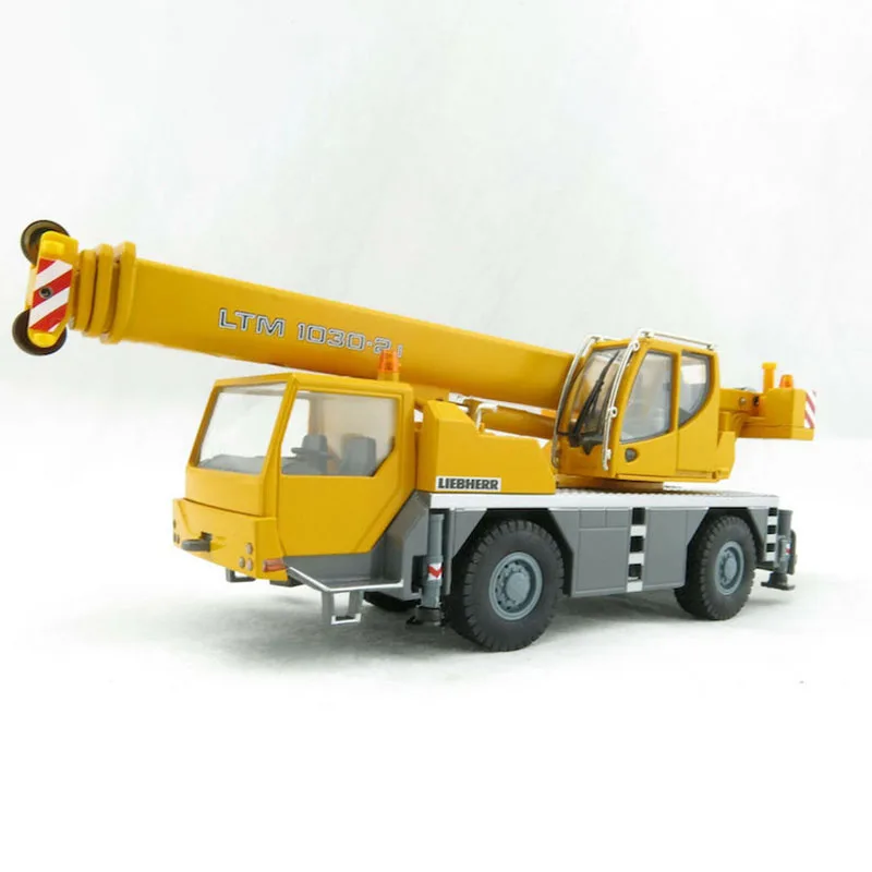 

Diecast 1:50 Scale LTR1030-21 Crane Alloy Model 2017 2105/06 Collection Souvenir Display Ornaments Vehicle Toy