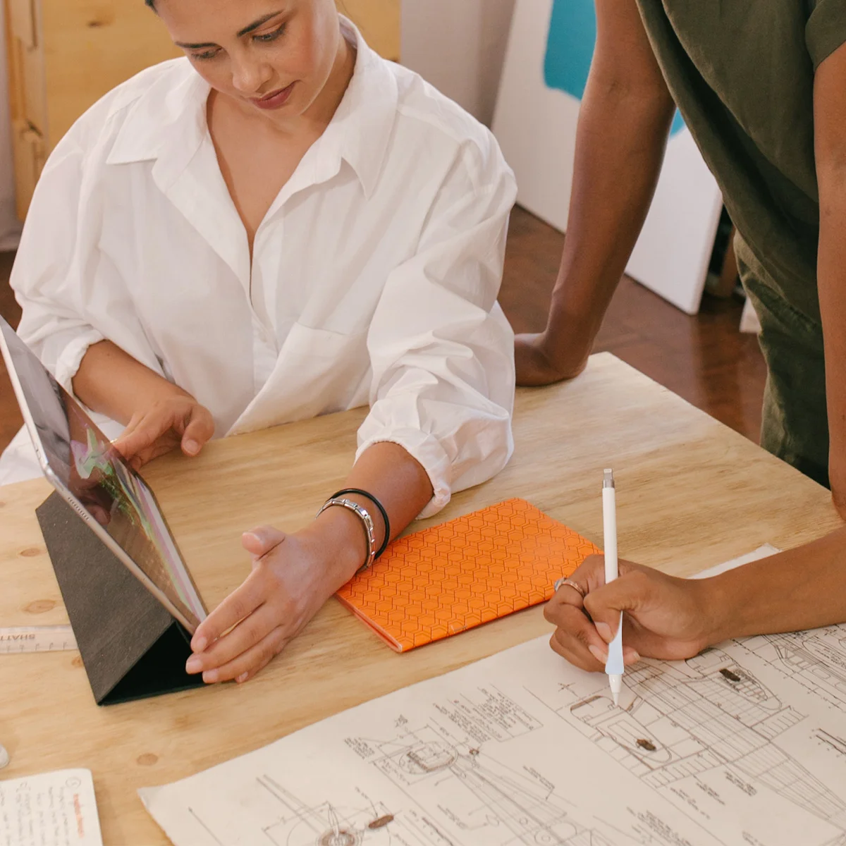 

1Pcs Silicone Pencil2 Sleeve Cover Protective Comfortable Washable Anti Roll Holder for Pencil Silicone Pencil Cover