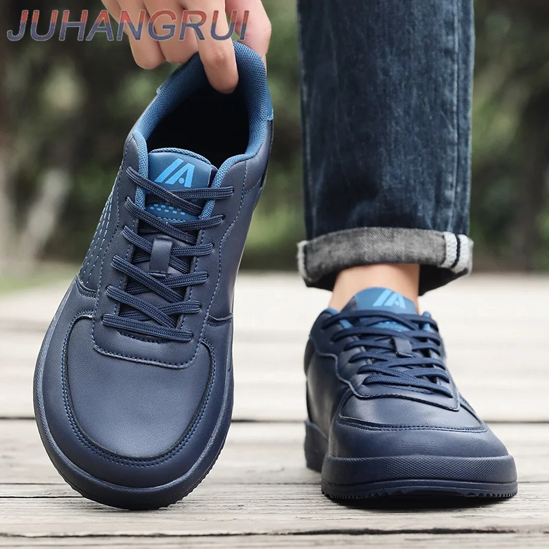 

2025 New Mens Casual Shoes Leather Fashion Breathable Sneakers Anti Slip Travel Shoes Lace Up Flats Shoes Comfortable Men Shoes