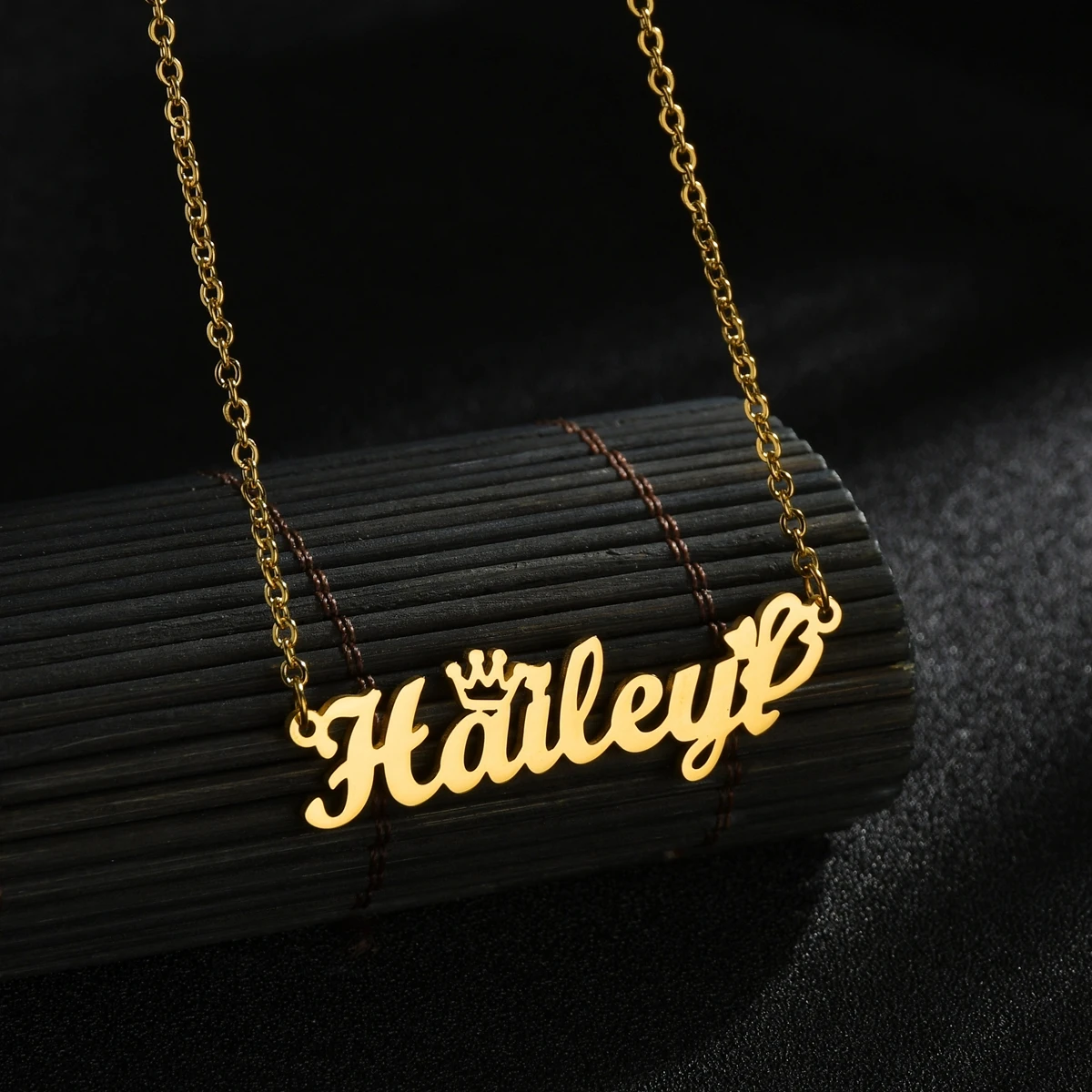 Fashion Custom Name Necklace for Women High-End Stainless Steel Jewelry Personalized Comb Scissors Hair Dryer Love Gift for Girl