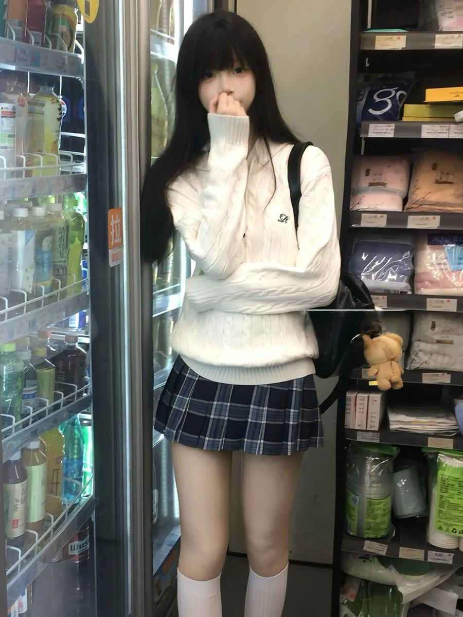 

Korean Sle College JK orm Knitted Long Sve Hat White Twist Spring Autumn Top Versatile Sweater Faionable Ensemble