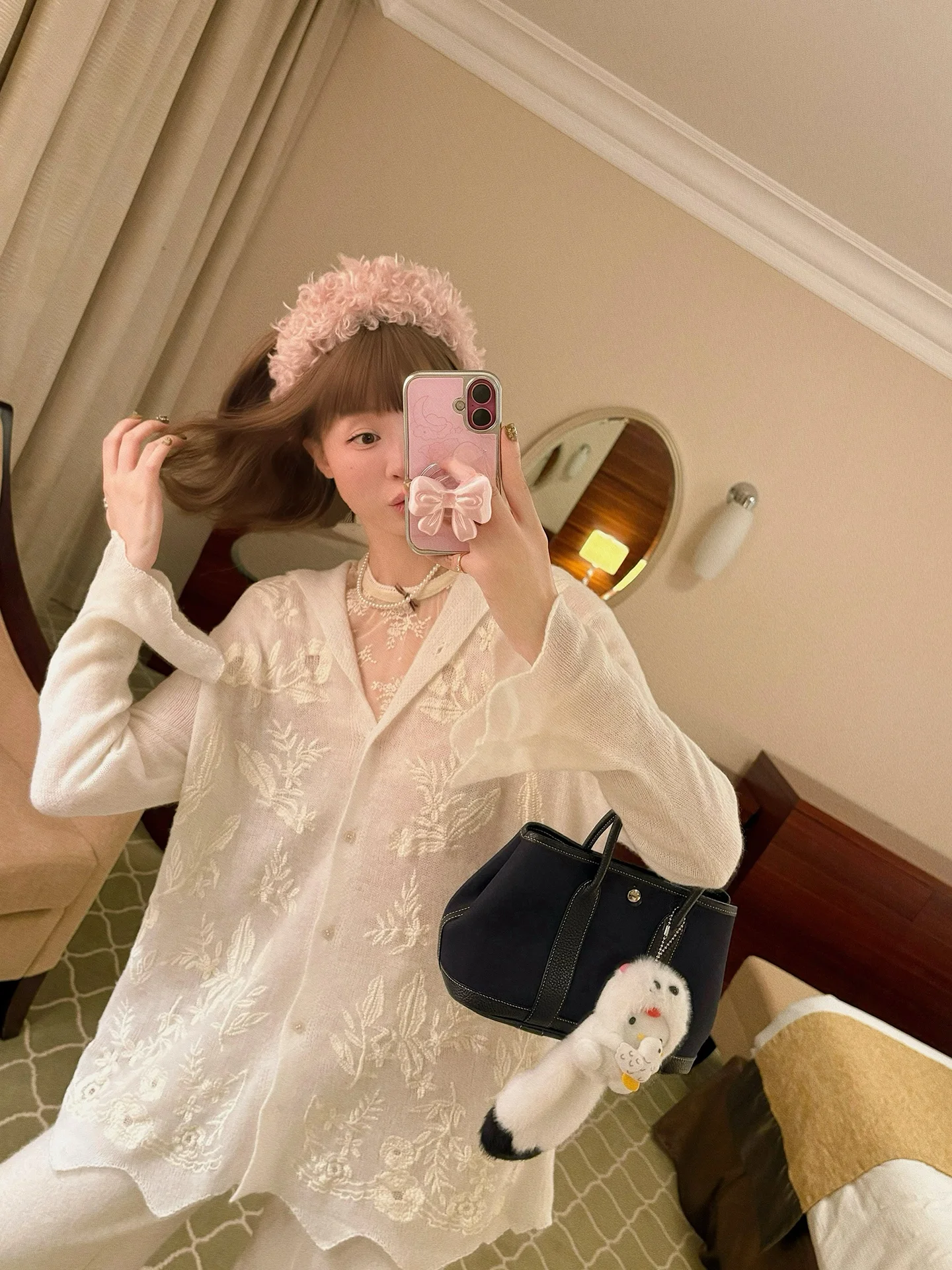 

Легкий кружевной топ Vimas, приятный для кожи, с модным разрезом, для повседневной носки, с длинными рукавами и круглым вырезом, для женщин