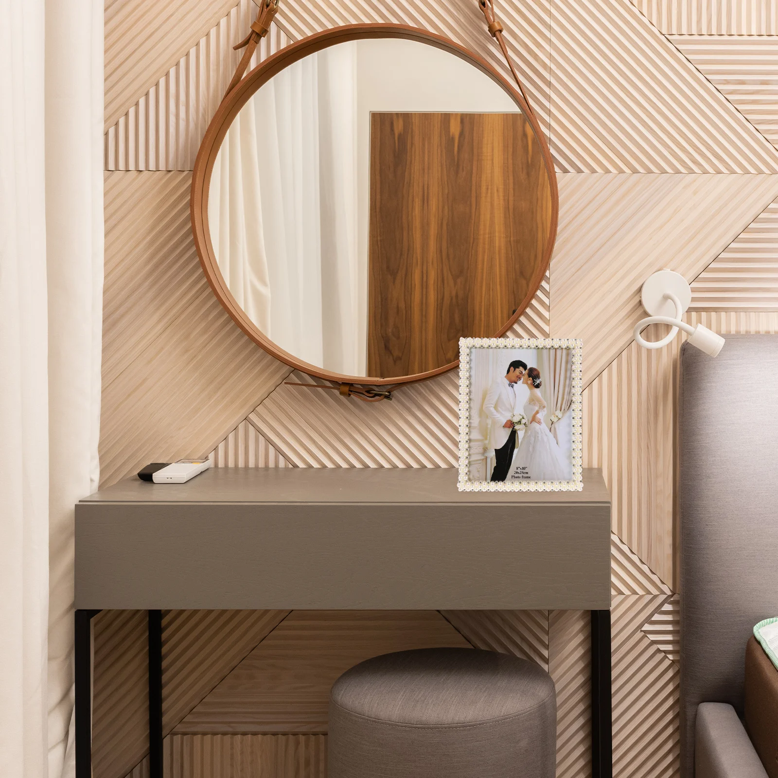 

Pearl Photo Frame Resin Retro Design Desktop Picture Display Holder For Home Office Wedding Gift Vintage Style Frame Decor