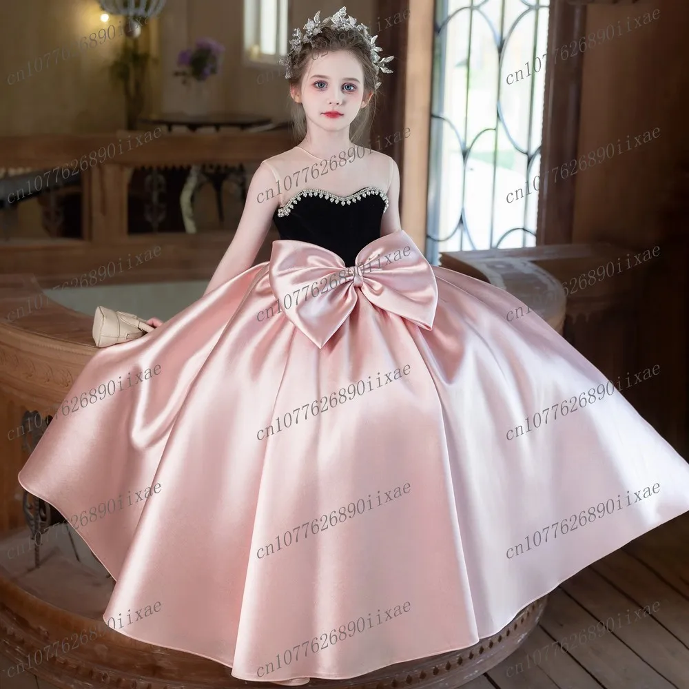 Nuovi abiti da ragazza di fiore con perle di raso nero e rosa per la festa di nozze Abito da prima comunione con colletto a cuore per ragazze