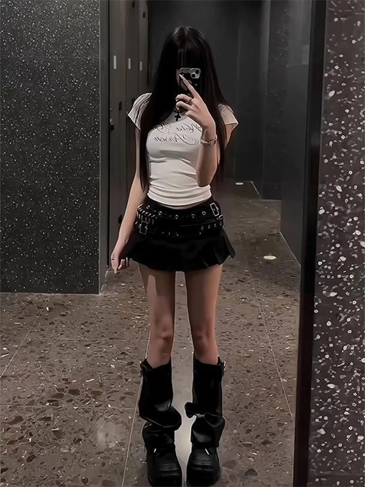 Falda Y2K Millennium Punk Sle ort para mujer de talla grande, falda plisada de cintura baja con remaches Bla para trabajo pesado