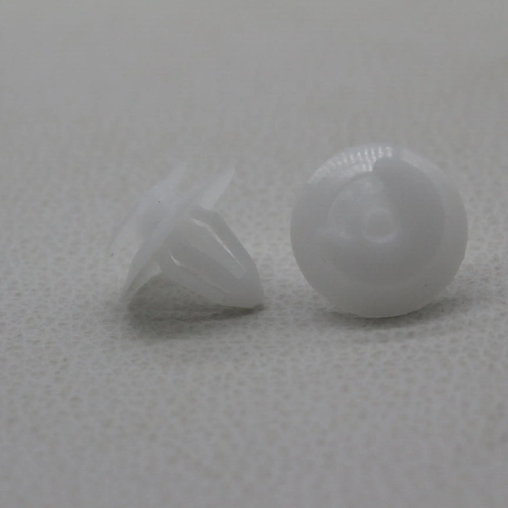 30 szt. Klipsów mocujących tapicerkę drzwi do Mercedes-Benz Klasy C W202 Klasy S W116 Klasy E W124 Klasy SLK C208 Klasy G