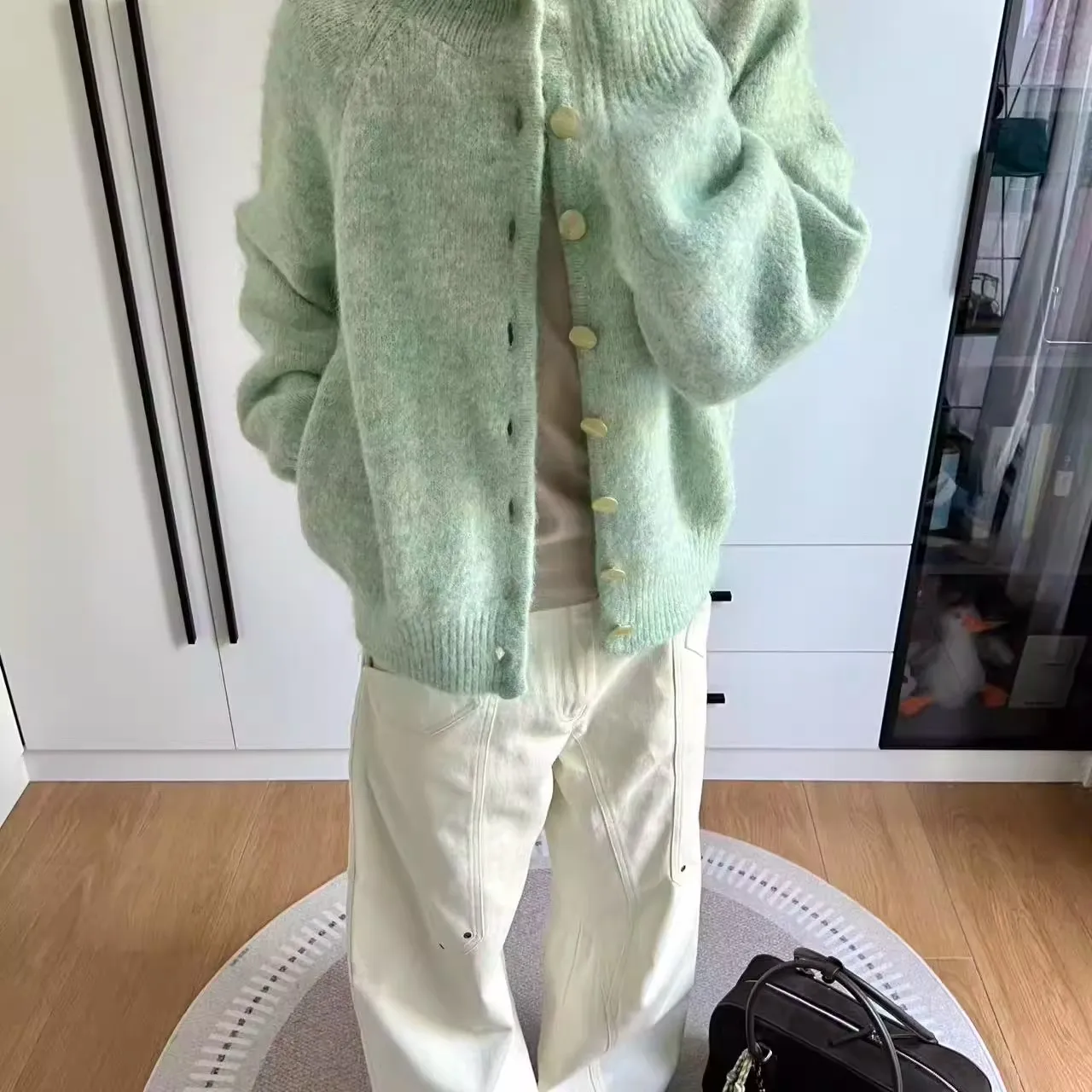 

Женский вязаный кардиган с капюшоном, осень 2022, новый стиль, свободный универсальный свитер для снижения возраста, куртка