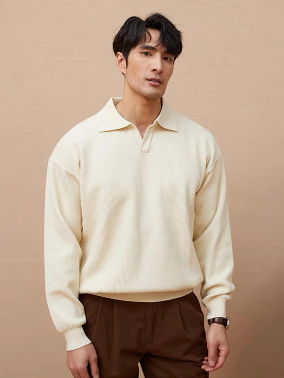 

Men's V-Ne Knitted Sweater Vintage Turn-down Collar American Loose Faionable Youth Pullover Autumn Winter Outerwear