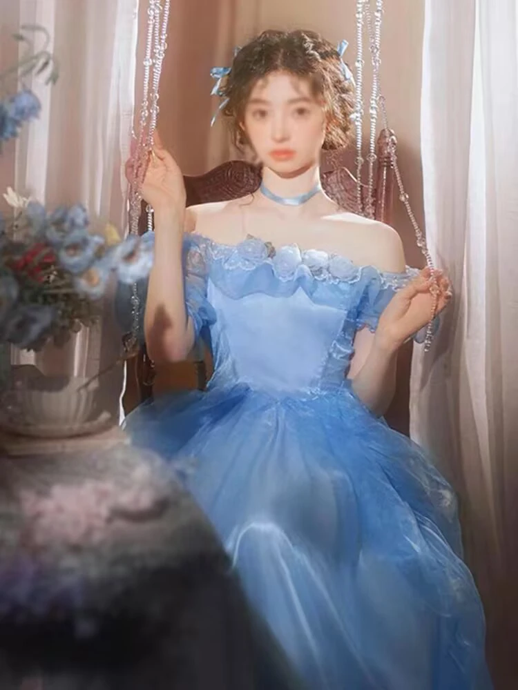 

Blue Lightweight Wedding Dress Women's 2026 New Hong Kong Style Retro Flight Princess Skirt Photography Studio Theme Travel P...