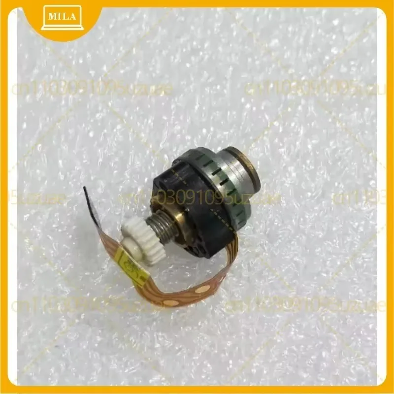ニコン18-140、24-85、24-120、24-80、18-300、28-300、55-300レンズ用スペアモーター