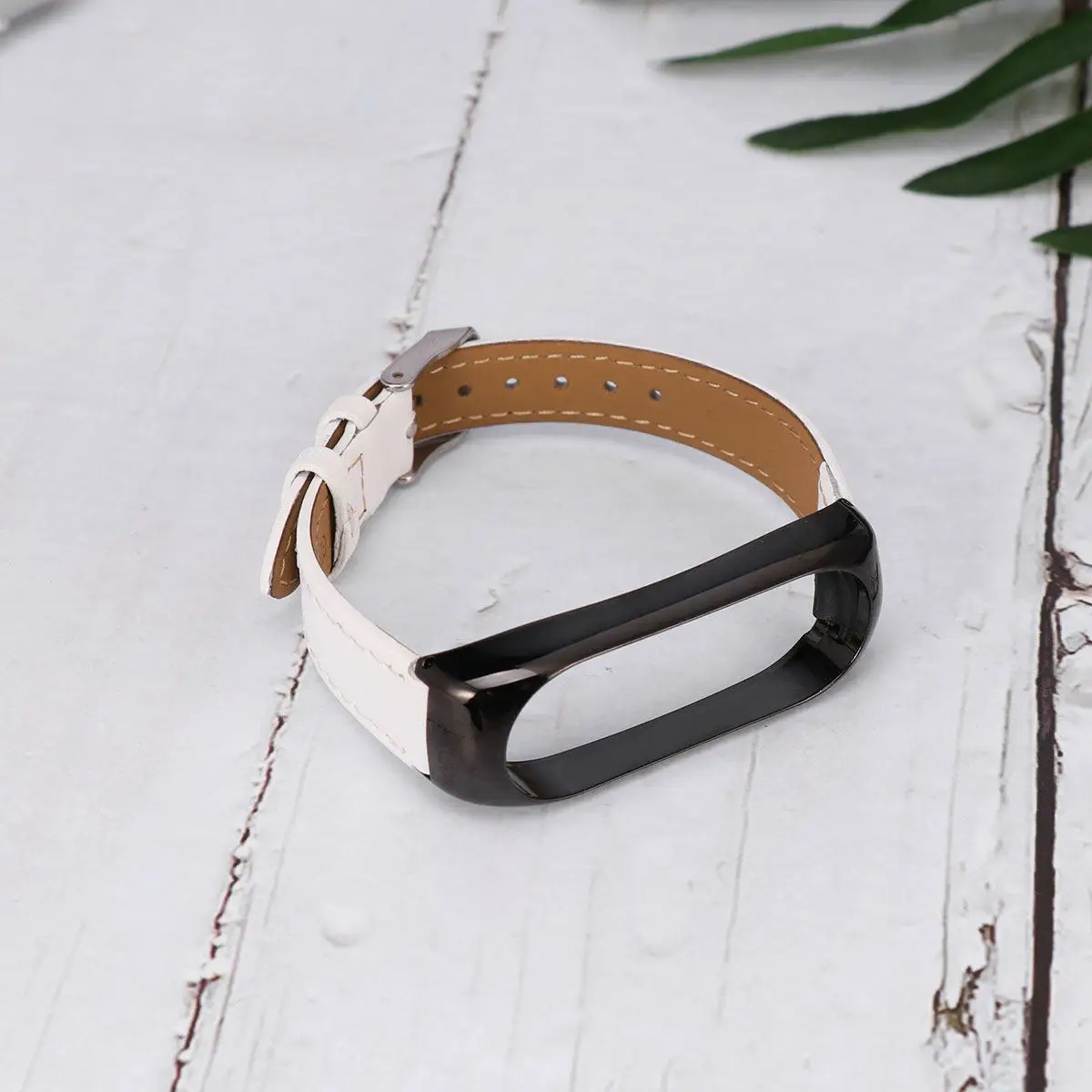 

1Pcs Premium Cowhide Alloy Strap for 4 Replacement Comfortable Ergonomic Smooth Seamless Band Strap Ideal Gift for Men