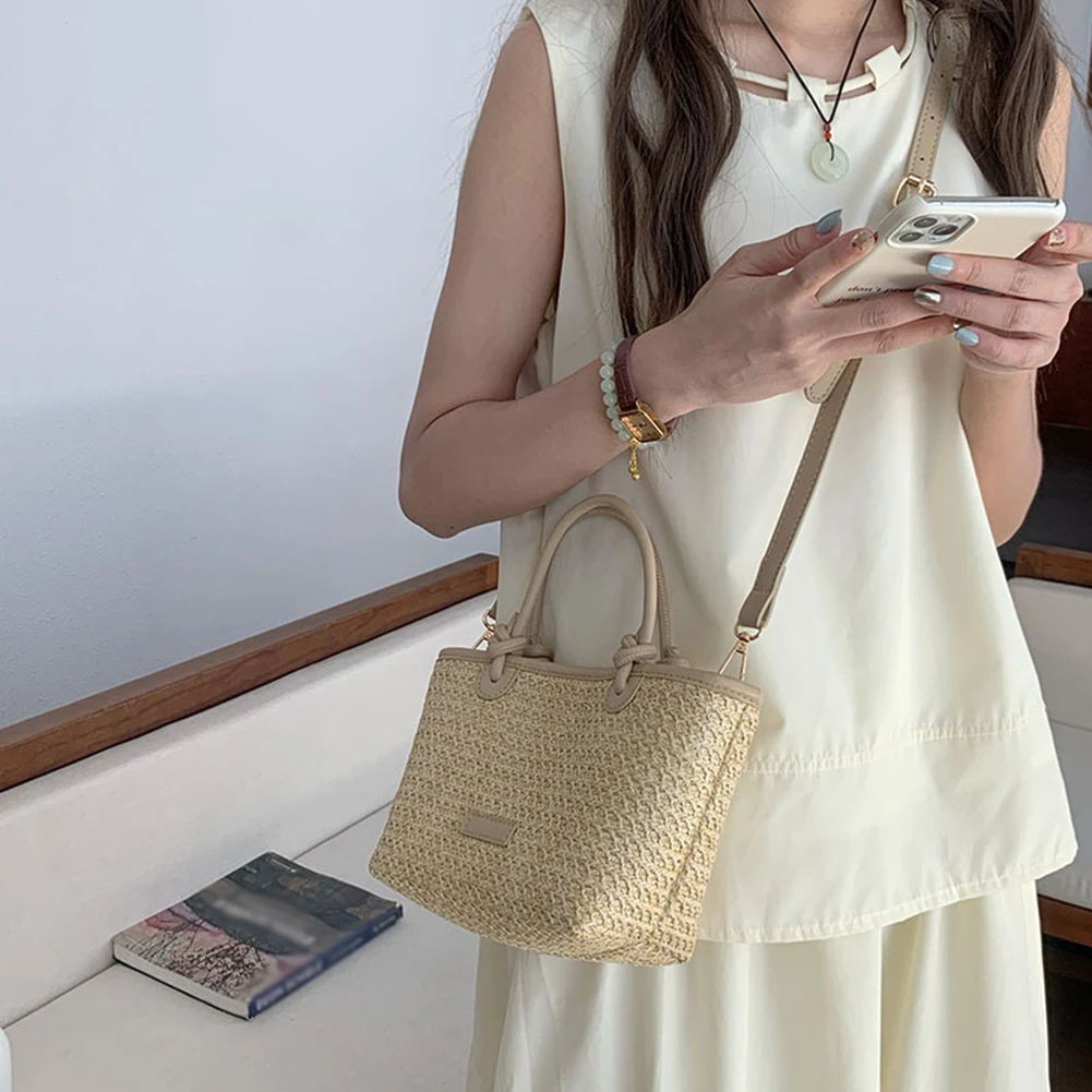 

Women Straw Tote Handbag Wear Resist Stylish Knit Shoulder Bag Hand Woven Sling Bag Ladies Travel Shopping Work Date Bag