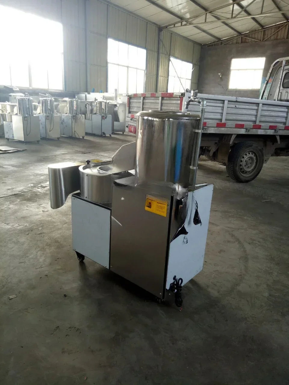 

Commercial for Small Capacity Electric Automatic Cleaning Potato Peeling Machine Hot sales