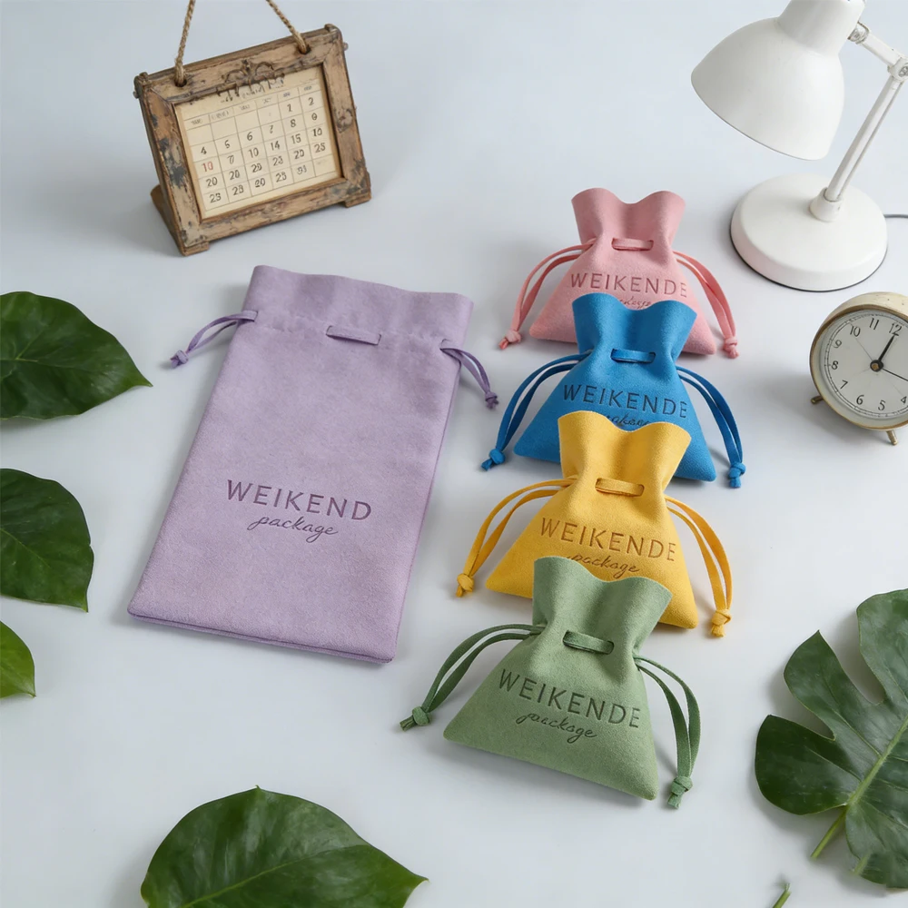 

50 шт., сумки для упаковки ювелирных изделий, микрофибра, индивидуальный логотип, подарок, духи, конфеты, мыло, шоколадные кольца, серьги, гарнитура, органайзер, сумки