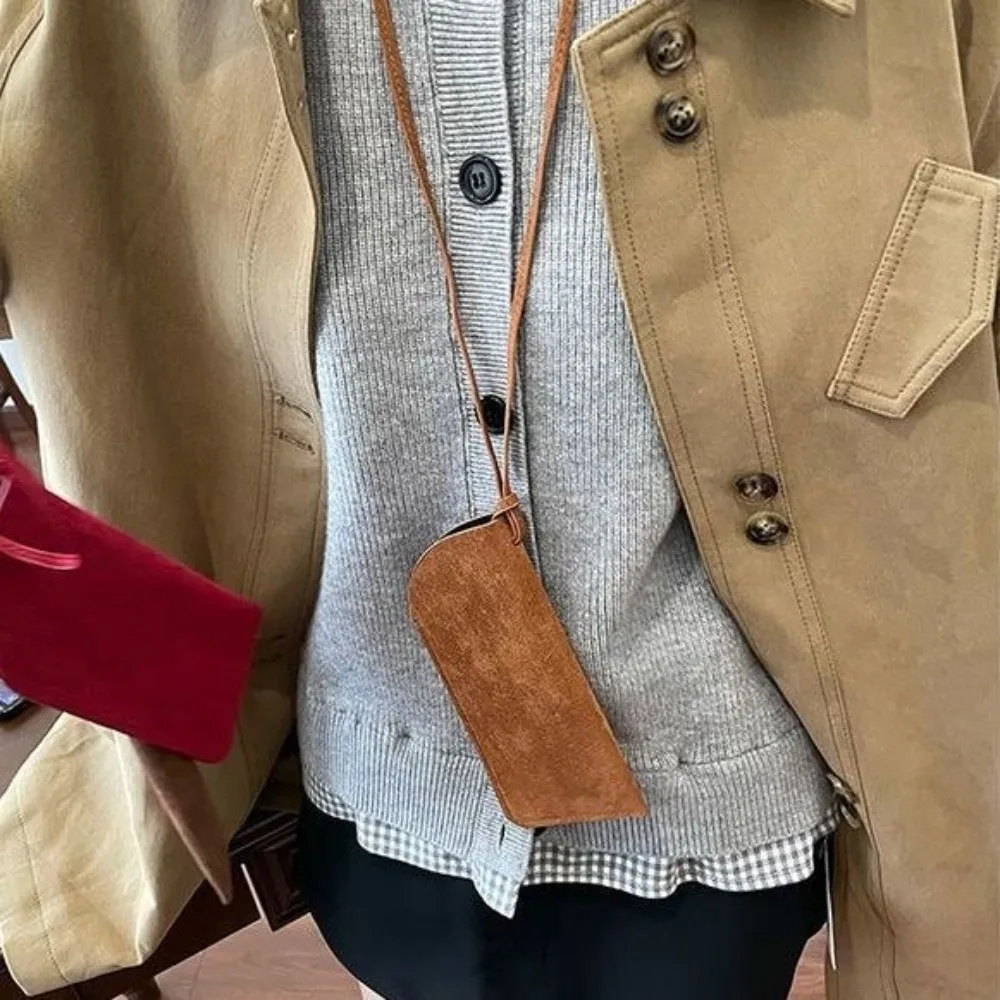 กระเป๋าใส่แว่นกันแดดหนัง PU ดีไซน์ใหม่ ทนทาน พกพาสะดวก ที่ใส่แว่นตา สีพื้น กระเป๋าใส่แว่นตา อุปกรณ์เสริมสำหรับแว่นตา