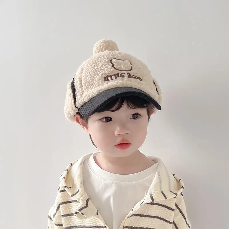 หมวกกันหนาวเด็ก ลายการ์ตูน ผ้าพลัฌ หมวกเบสบอลเด็ก ผ้าขนแกะหนานุ่ม หมวกเด็กแบบเป็ด ปีกกว้าง ป้องกันแสงแดด สำหรับเด็กอายุ 2-8 ปี