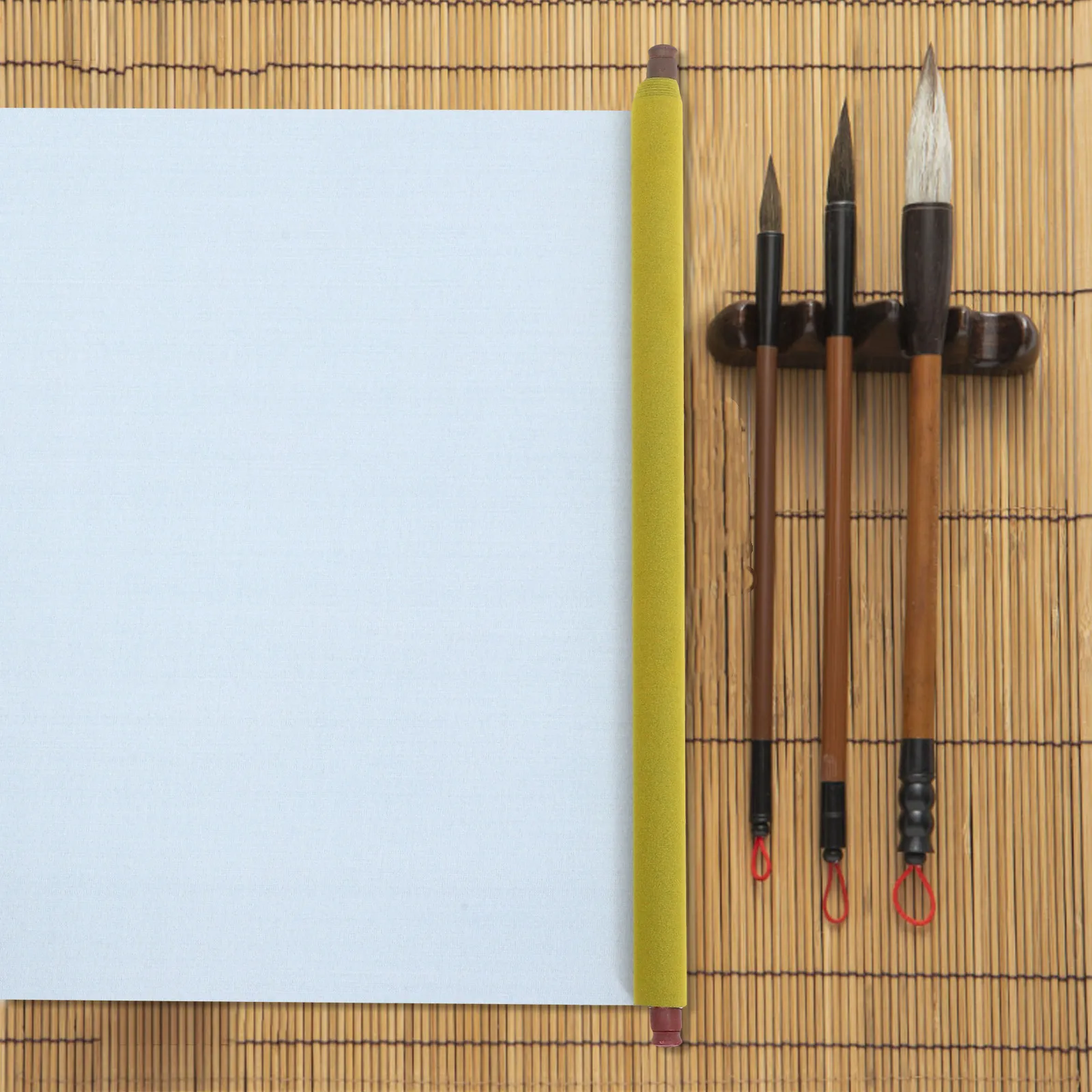 

1.4mx46cm Water Writing Cloth Scroll Reusable Chinese Calligraphy Mat Imitation Rice Paper Soft Texture for Home School Artistic
