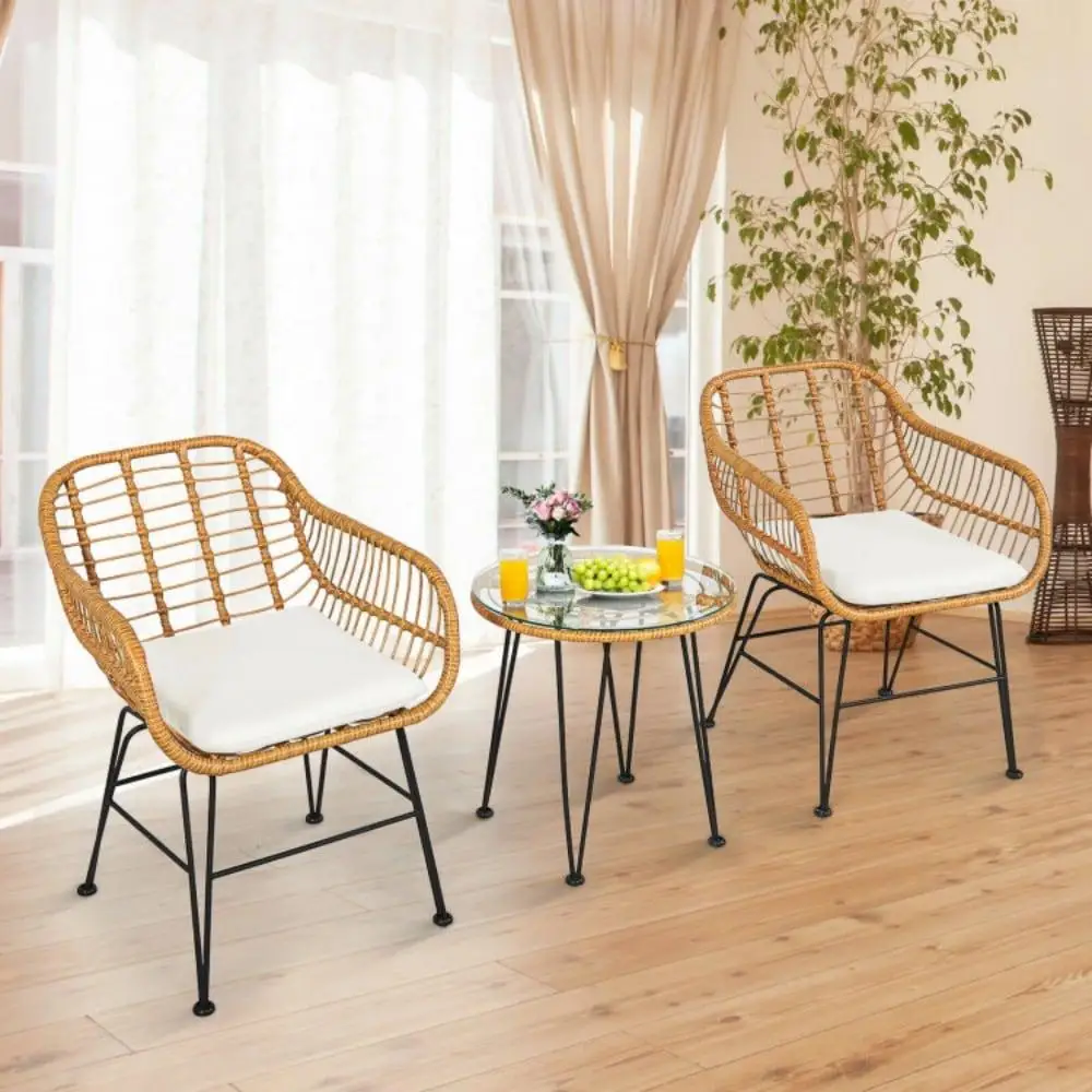 Set di mobili in rattan da 3 pezzi con sedie imbottite e tavolo in vetro per patio, portico, balcone, relax all'aperto, design moderno