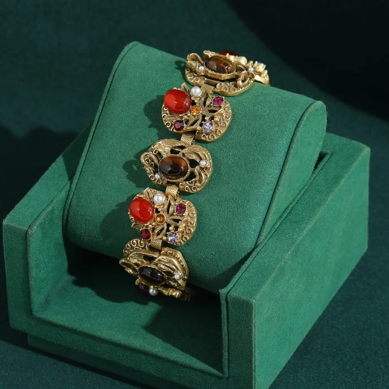 

Vintage Round Red Tiger Eye Natural Stone Bracelets for Woman Gold Color Jewelry Luxury High Quality Trends 2026 Accessories