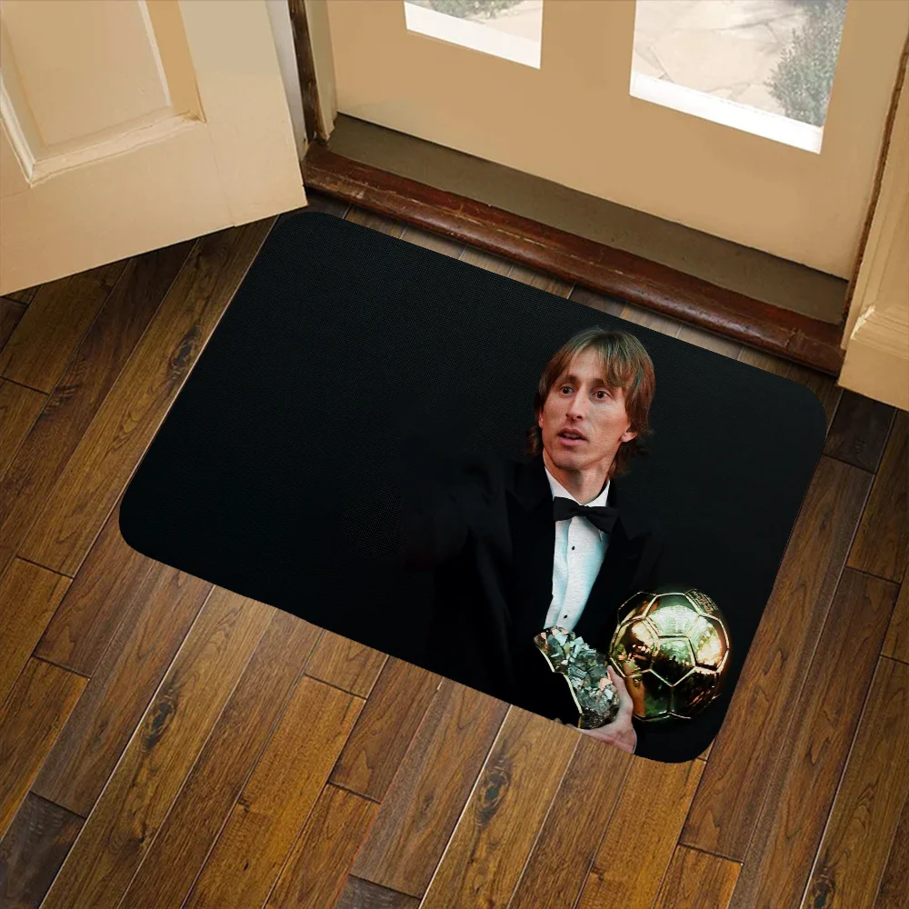 

Luka Modric Rug for Bedroom Non Slip Carpet Floor Bath Mat Balcony Washable Non-slip Kitchen Rug Entrance Door Doormat Room Mats