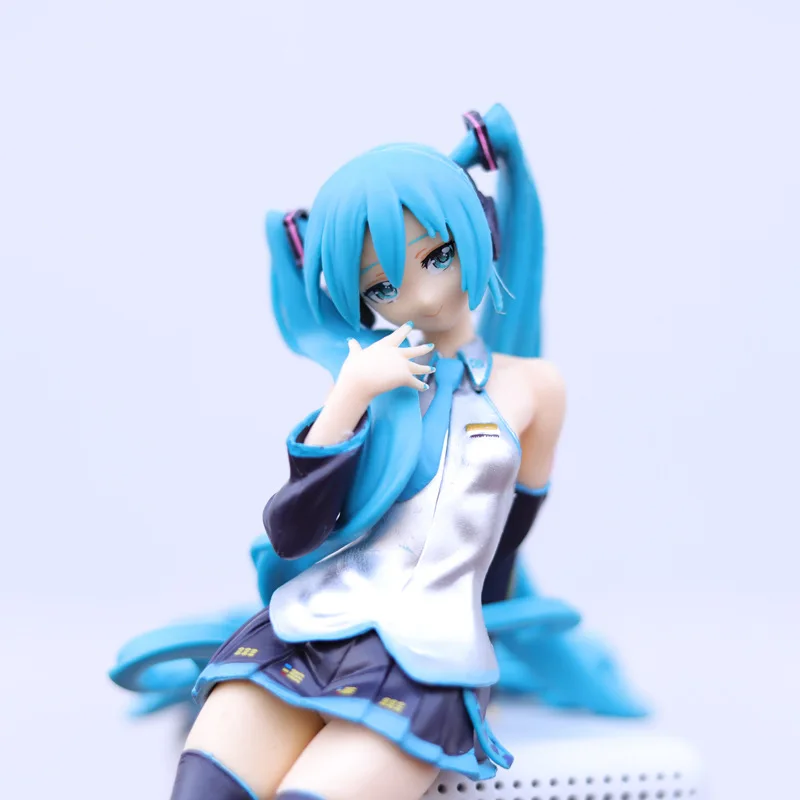 14CM 2024 nowe Anime Hatsune Miku kawaii PVC model figurki zabawki lalki zbierania prasowanego makaronu piankowego ozdoby samochodowe prezenty