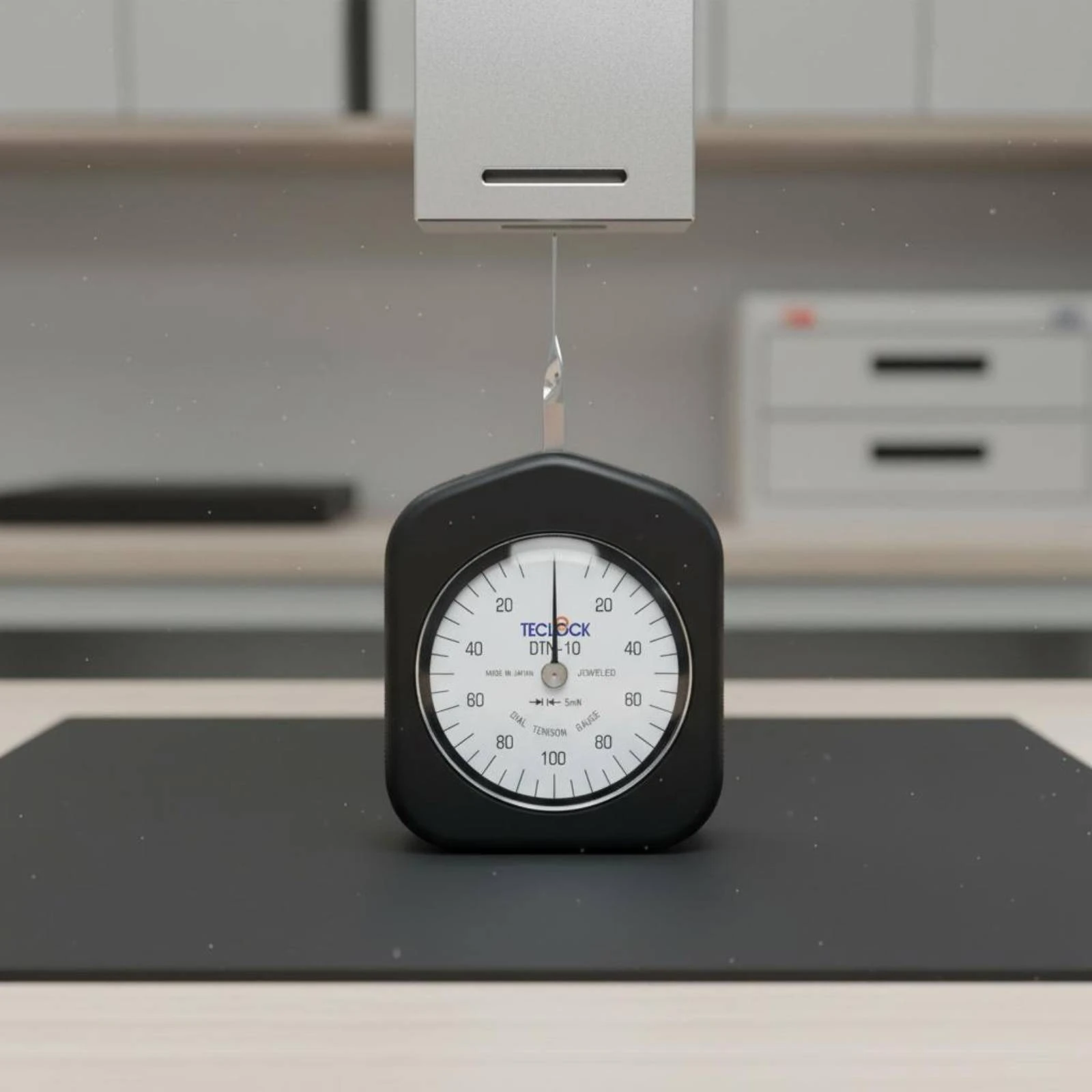Twin Pointer Tensiometer Made in Japan Dial Tension Gauge Mechanical Force Meter Peak Hold Function Measuring Tool for Engineers