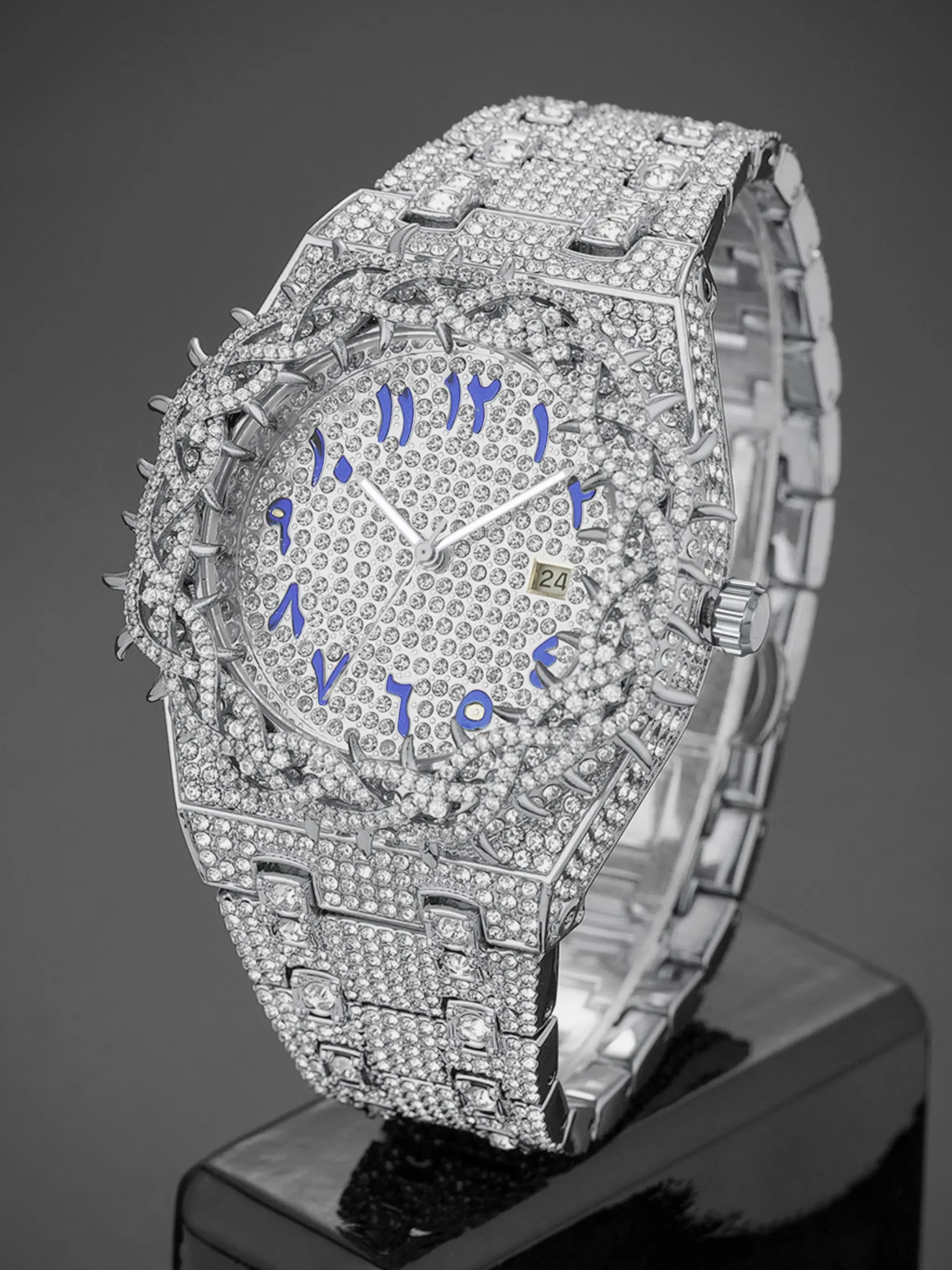 Unisex New Hip-Hop Style Quartz Watch, Fashion Wristwatches, Analog Wristwatch, Quartz Analog Timepiece, Rhinestone Strap & Full Iced-Out Large Dial, Unique Zirconia Design Wrist Watch, Party Gift for Men and Women, Fashionable Party Watch