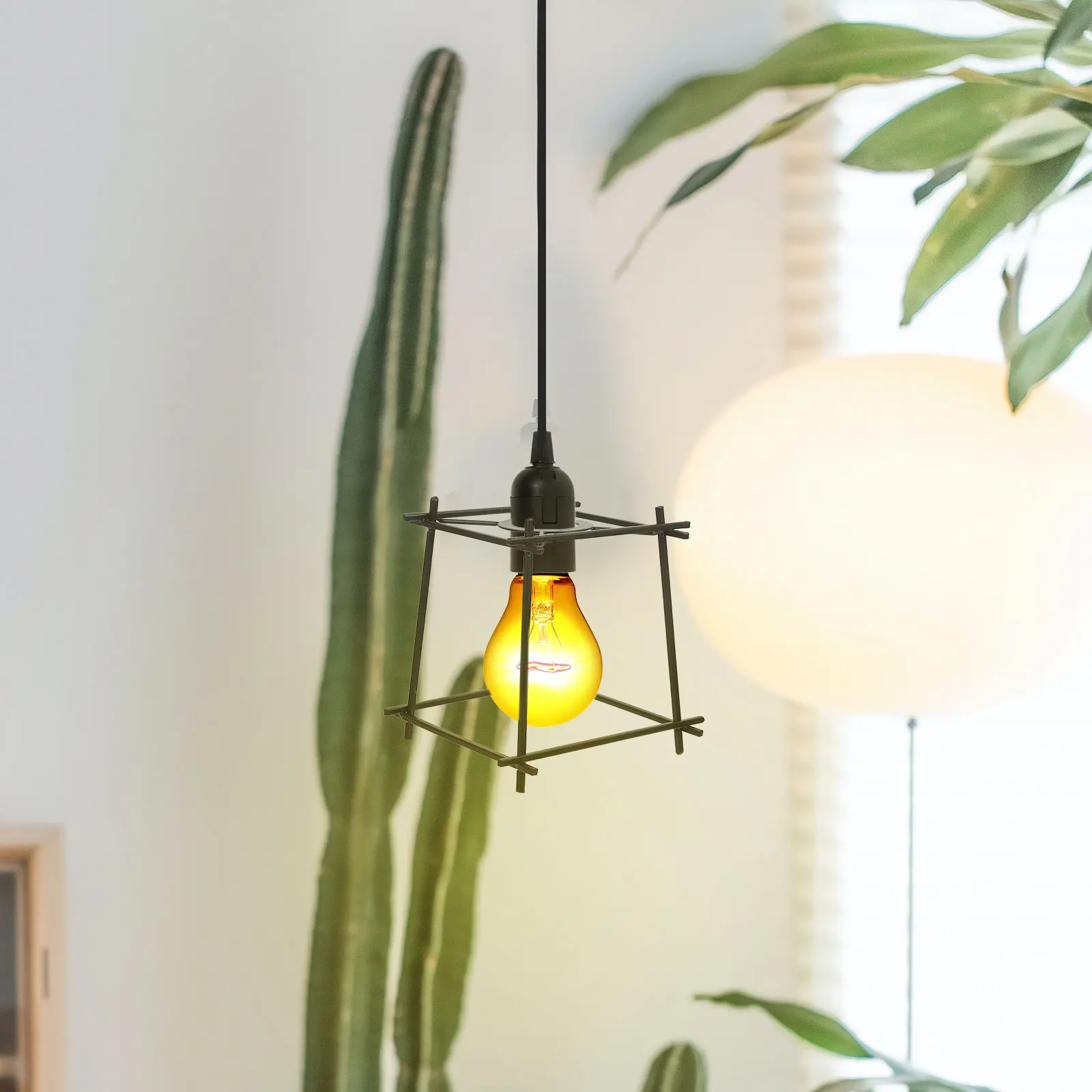 

Metal Wire Cage Lampshade Pendant Light Covers Reusable Hanging Shades For Home Bar Porch Restaurant DIY Gifts