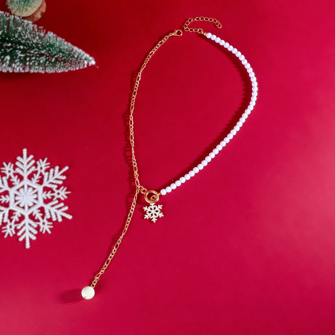DIY accessories European and American autumn and winter long chain collarbone chain, retro temperament snowflake pendant necklac