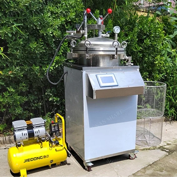 Autoclave verticale per sterilizzatore a vapore industriale per alimenti da 100 litri Macchina per sterilizzazione verticale per autoclave