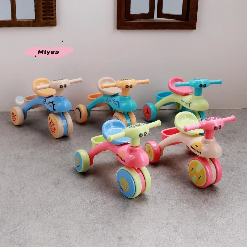 1Pcs Mini Tricycle Dollhouse Toy - Simulation Small Bike Model for Home Scene Decoration Doll House Accessories