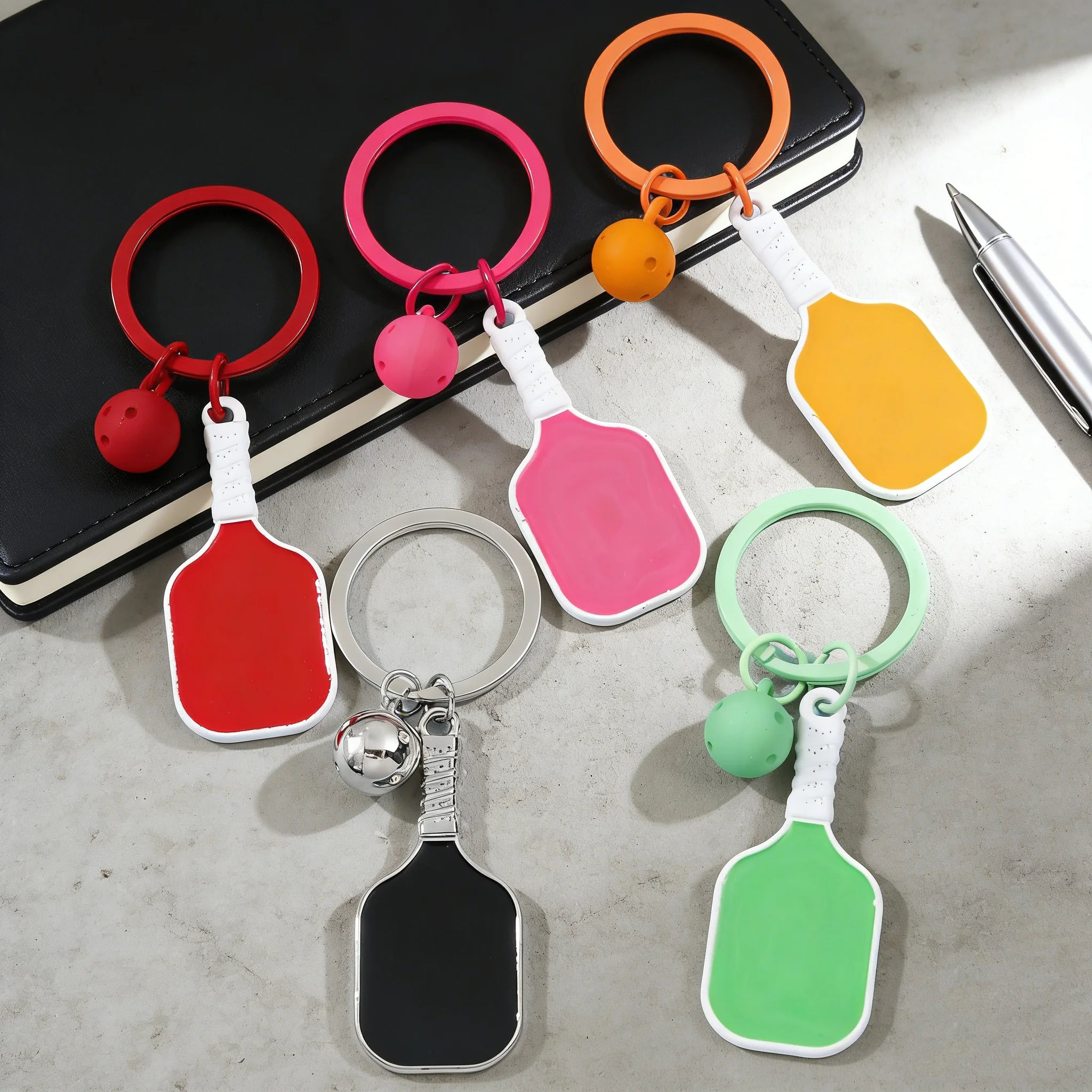 1pc Multicolored Pickleball Racket Keychain Classic Casual Sports Trendy Bag Accessory Gift for Friends