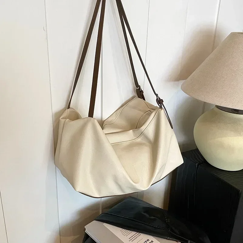 

Высококачественная модная сумка-тоут 2024, осень/зима, модная универсальная сумка на плечо, большая вместительная простая женская сумка через плечо из искусственной кожи