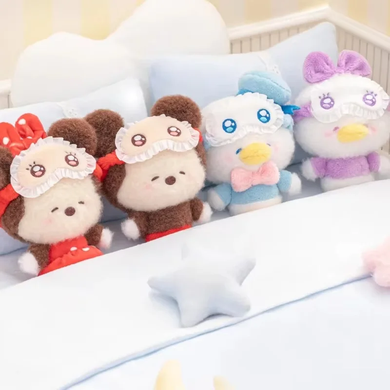 Nieuwe officiële Disney Squinty Eye pyjama serie blinde doos pluche ontwerp knuffel sleutelhanger rugzak hanger vakantiecadeau