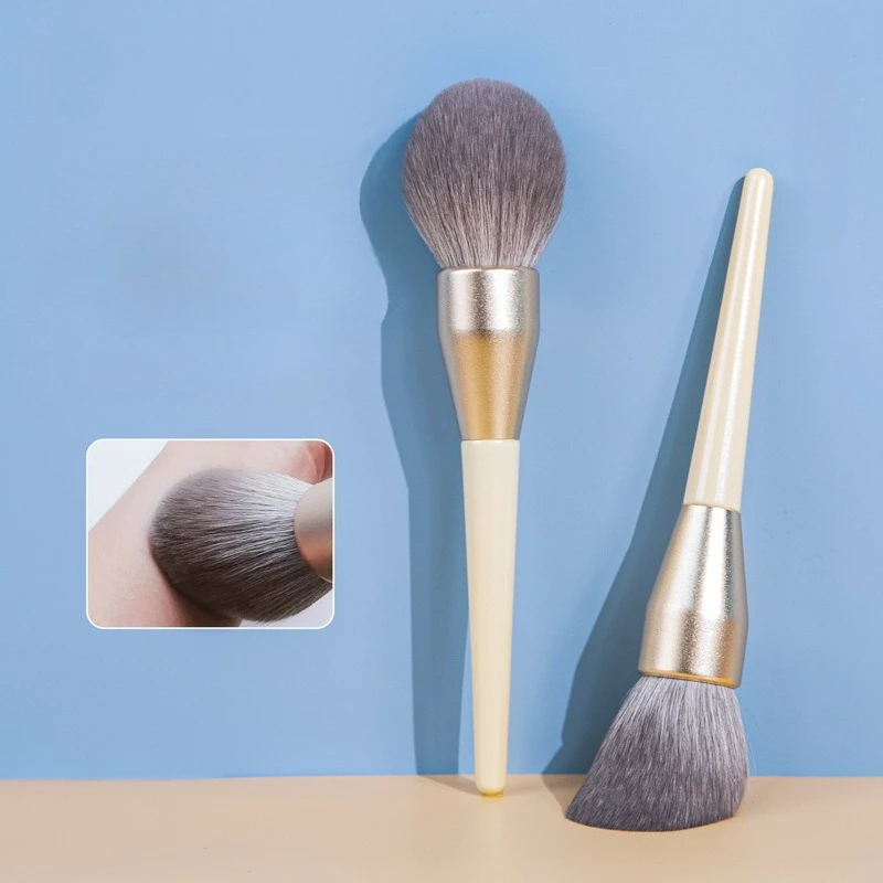 Jumbo Flauschiger Puderpinsel, Großer Kabuki-Pinsel für Fixierpuder & Rouge, Superweiche Synthetikborsten, 1 Stück