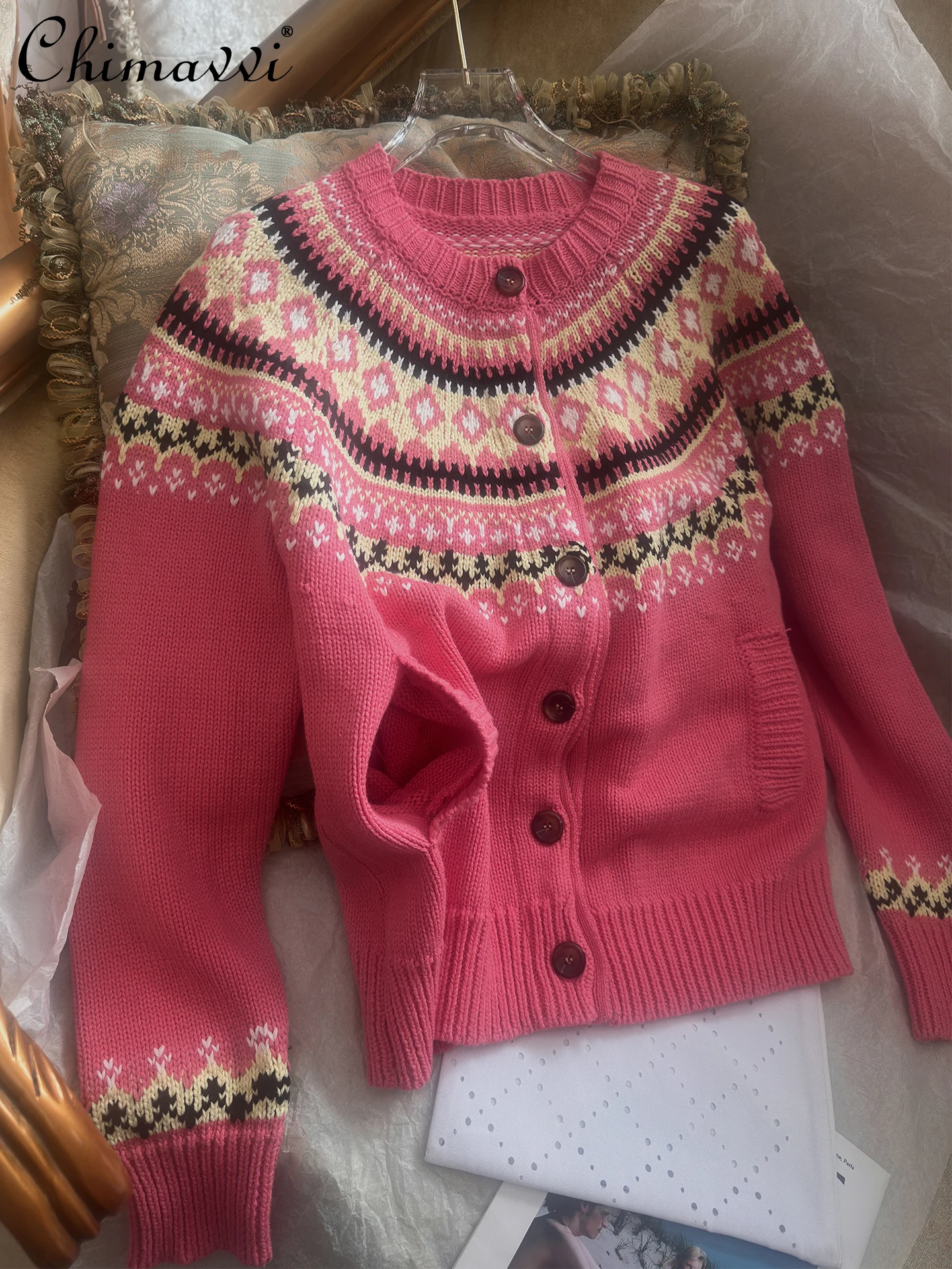 2025 ملابس الشتاء عيد الميلاد جديد سترة معطف موضة الجولة الرقبة فتاة الرجعية الجاكار فضفاضة عادية كم طويل سترة مشغولة من الصوف