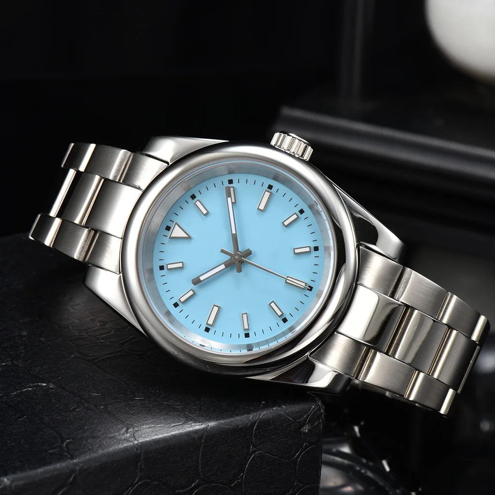 Men\'s Luxury Watch 39mm Watch Luminous Dial Sapphire Glass Stainless Steel Case NH35 Automatic Mechanical Watch Customized Logo