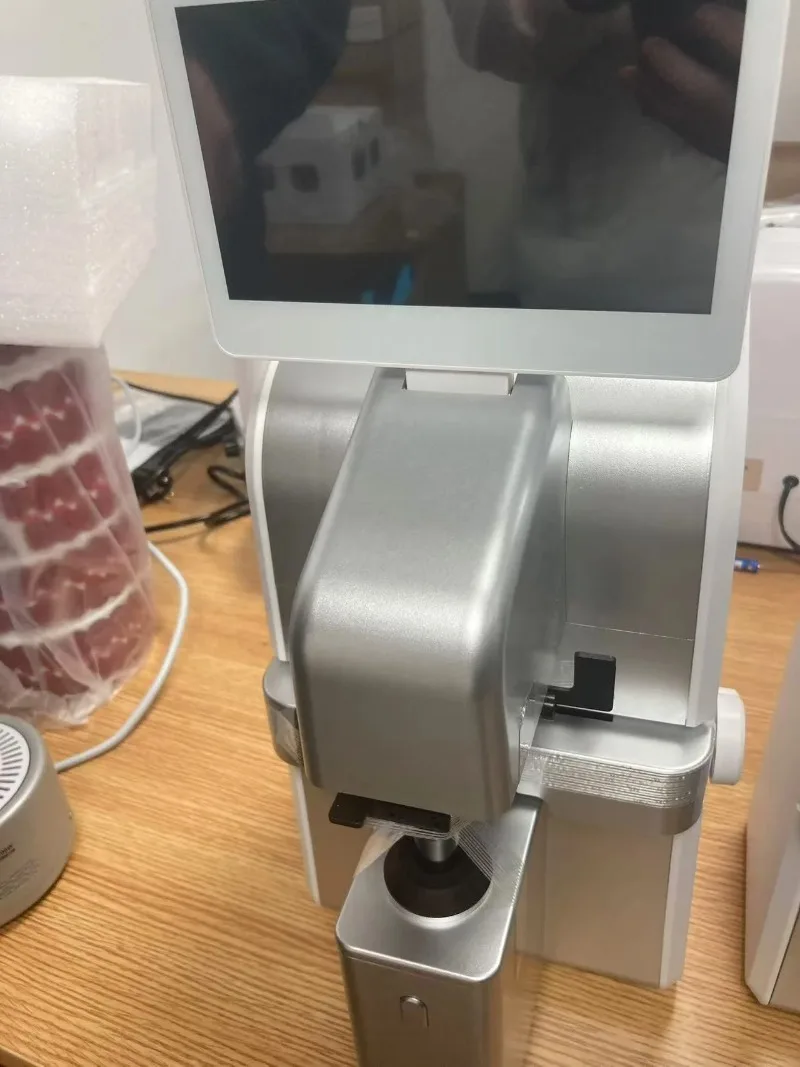Optical Auto Lensmeter LM-900  Focimeter Digital Lensmeter for Sale  Lensometro