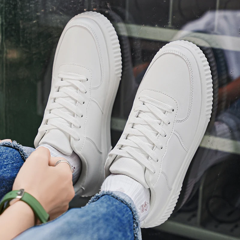 Size 50 Fashion Leather Men White Sneakers Classic Casual Shoes Outdoor Walking Shoes Couple Footwear Oversized 49 Board shoes