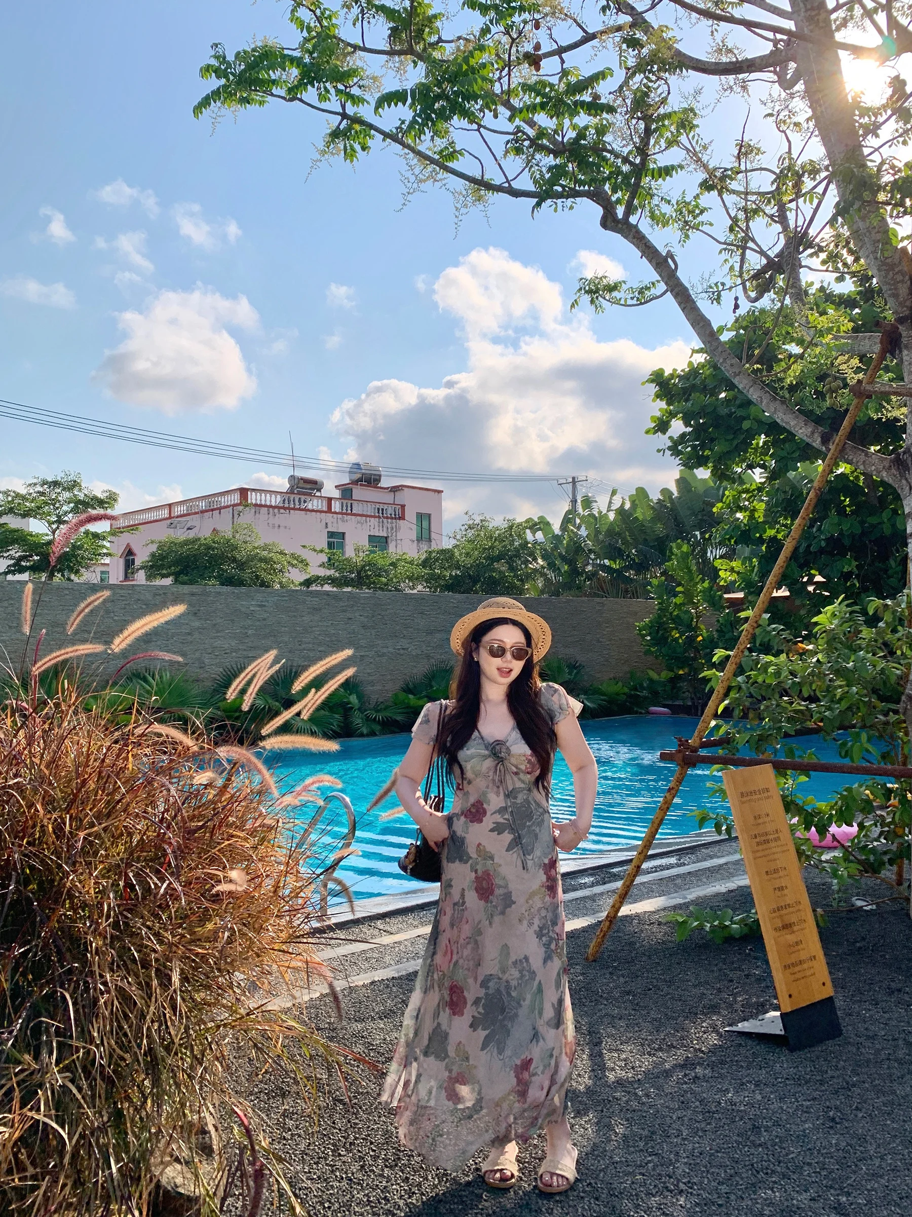 

Vacation Feel Micro plus Size Dress French Style A-Line Printed Long Skirt Gown Oil Painting Rose Vintage Side Cut Fish Tail