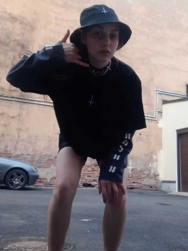 الهيب هوب المتضخم الشارع الشهير المرأة التي شيرت Harajuku CMH الجرافيك طباعة الملابس الجمالية وهمية قطعتين طويلة الأكمام قميص القوطي Y2k